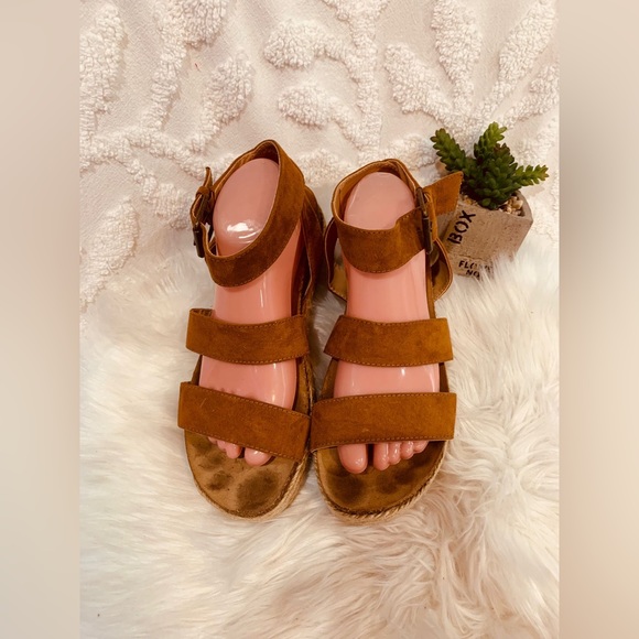 Espadrilles sandals - Picture 1 of 6